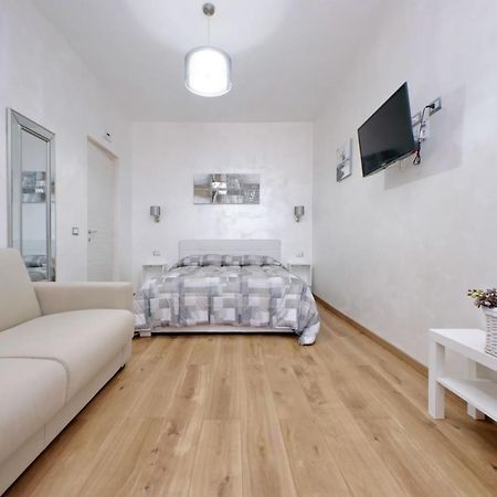 B&B Giuly Fiumicino Zewnętrze zdjęcie