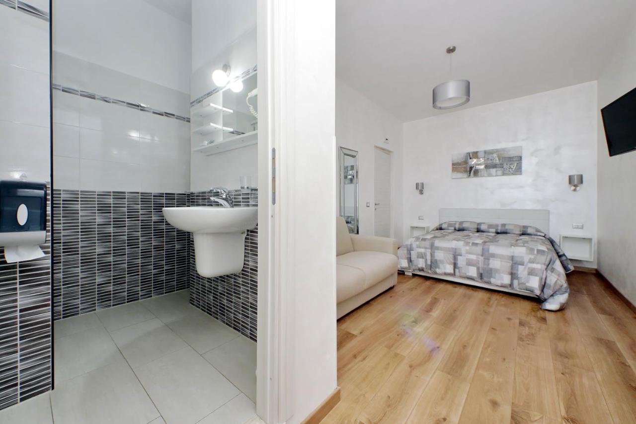 B&B Giuly Fiumicino Zewnętrze zdjęcie