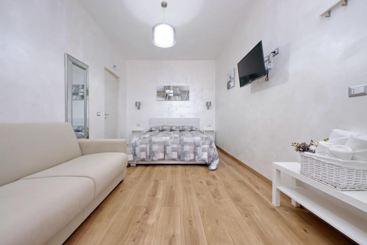 B&B Giuly Fiumicino Zewnętrze zdjęcie