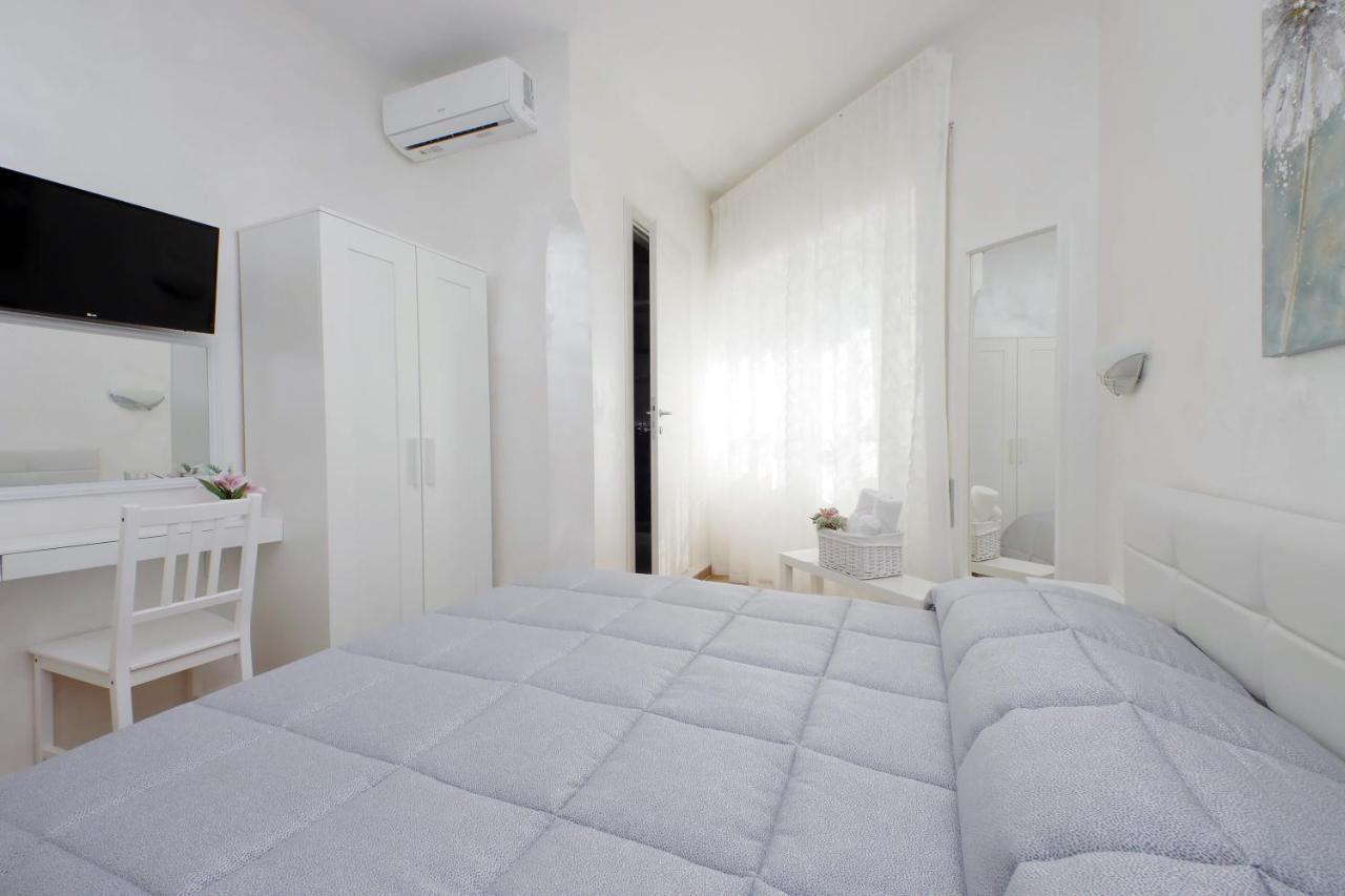 B&B Giuly Fiumicino Zewnętrze zdjęcie